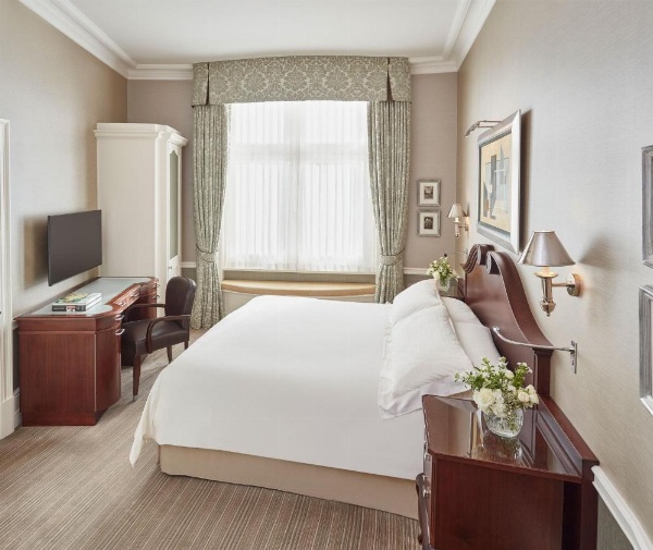 The Connaught, Maybourne Hotel Collection image 15